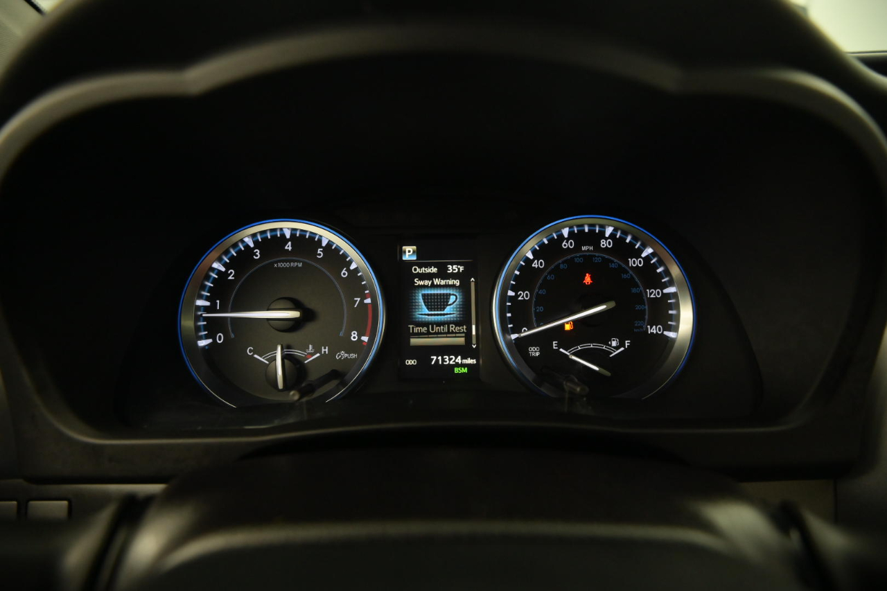 Toyota Highlander Limited V6 AWD (Natl) 2018