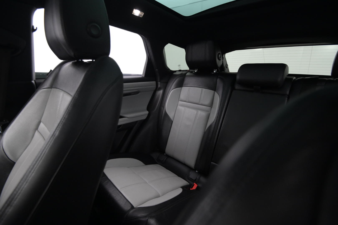 Land Rover Range Rover Evoque P300 R-Dynamic S 2020