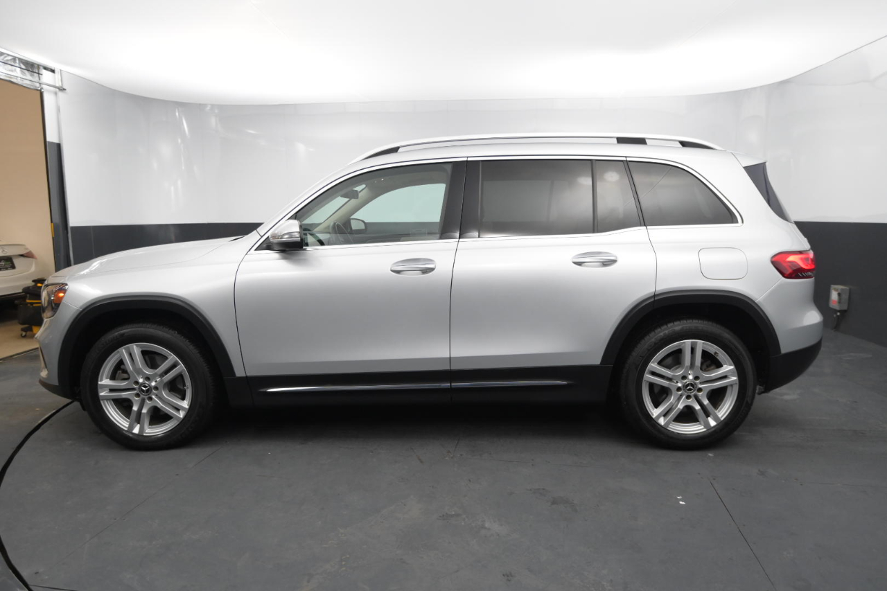 Mercedes-Benz GLB GLB 250 4MATIC SUV 2021