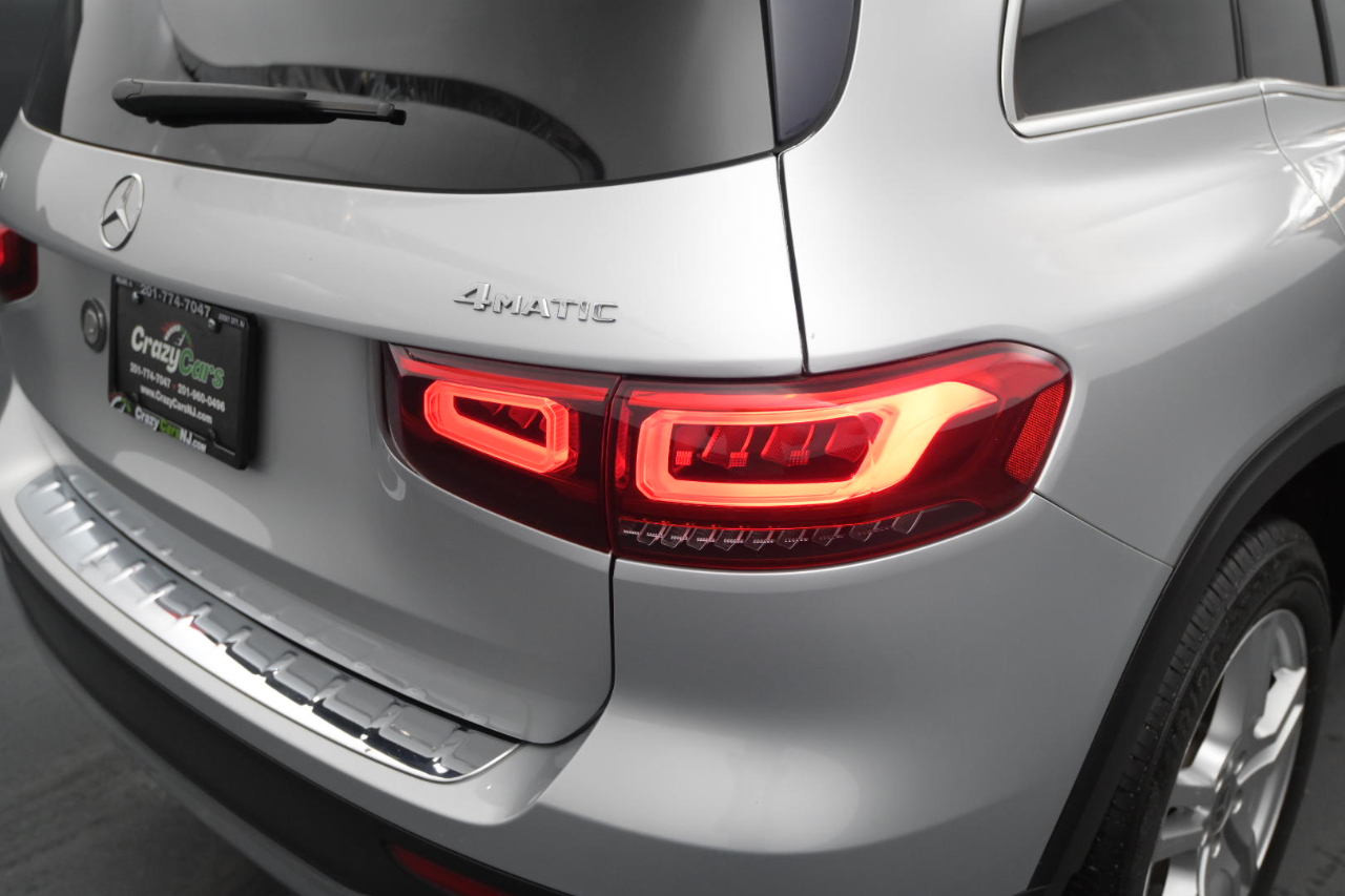 Mercedes-Benz GLB GLB 250 4MATIC SUV 2021