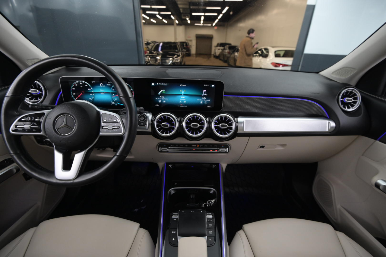 Mercedes-Benz GLB GLB 250 4MATIC SUV 2021