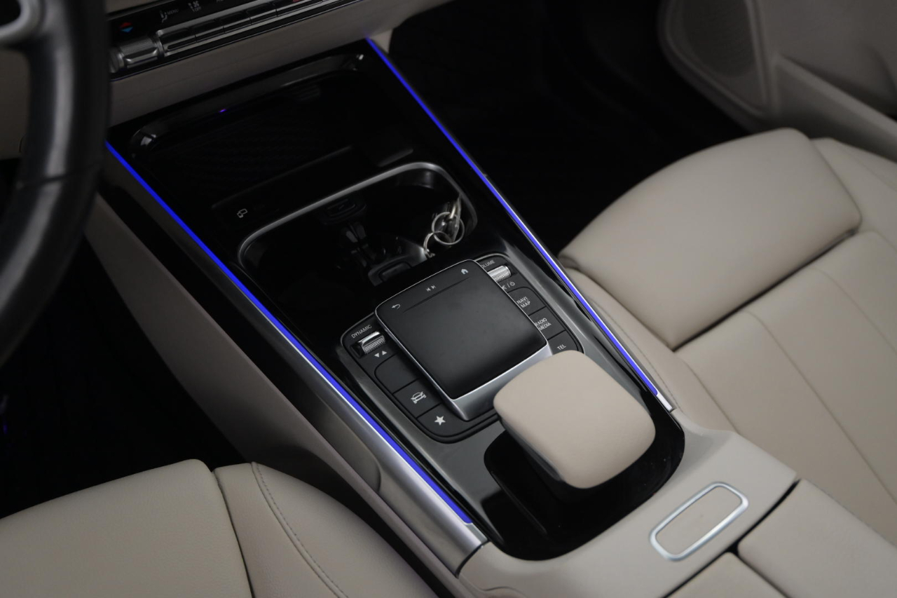 Mercedes-Benz GLB GLB 250 4MATIC SUV 2021