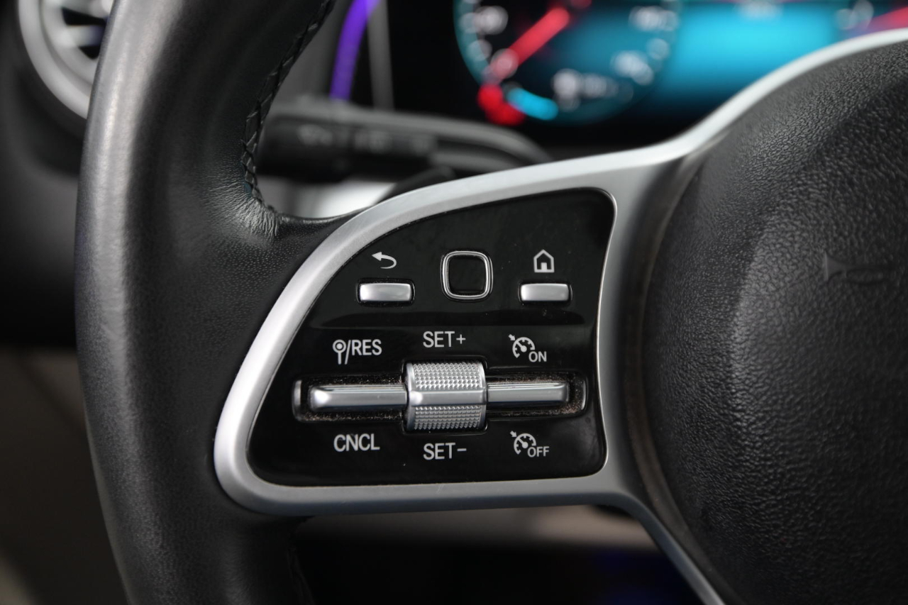 Mercedes-Benz GLB GLB 250 4MATIC SUV 2021