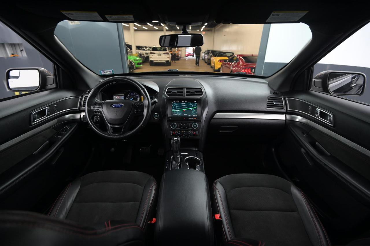 Ford Explorer XLT 4WD 2018