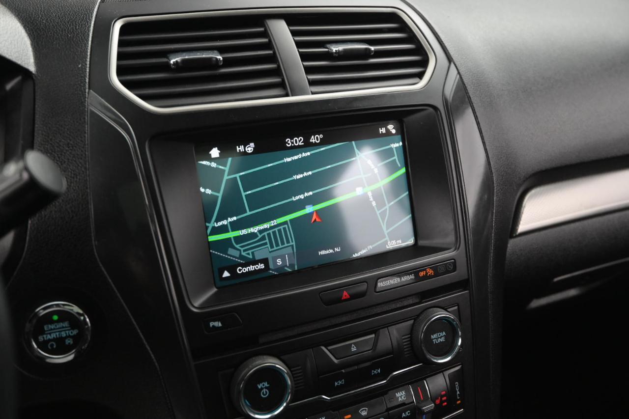 Ford Explorer XLT 4WD 2018