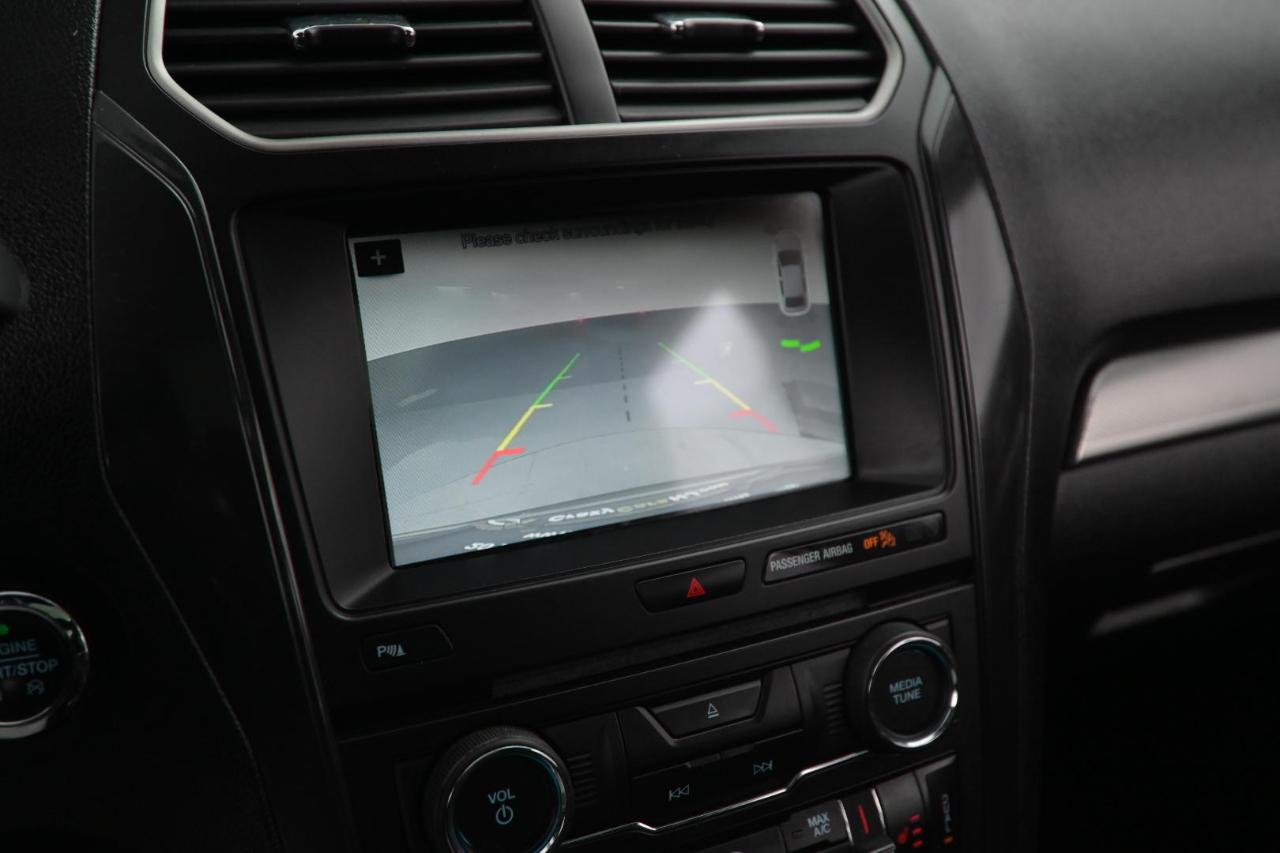 Ford Explorer XLT 4WD 2018