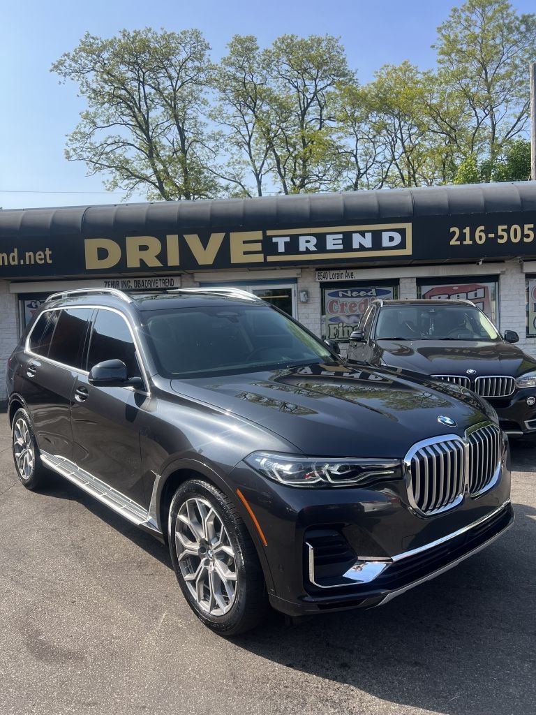 BMW X7  2019