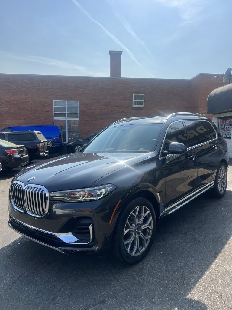 BMW X7  2019