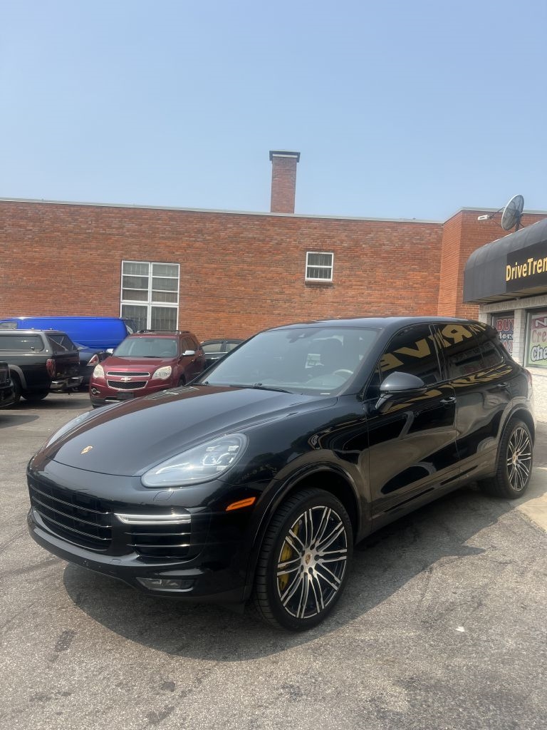 Porsche Cayenne  2016