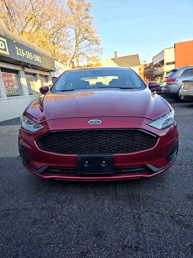Ford Fusion Hybrid  2020