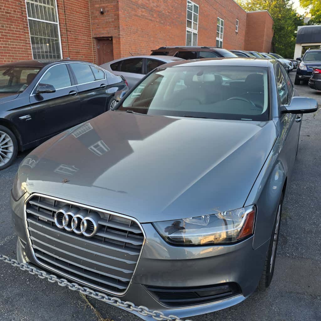Audi A4  2013