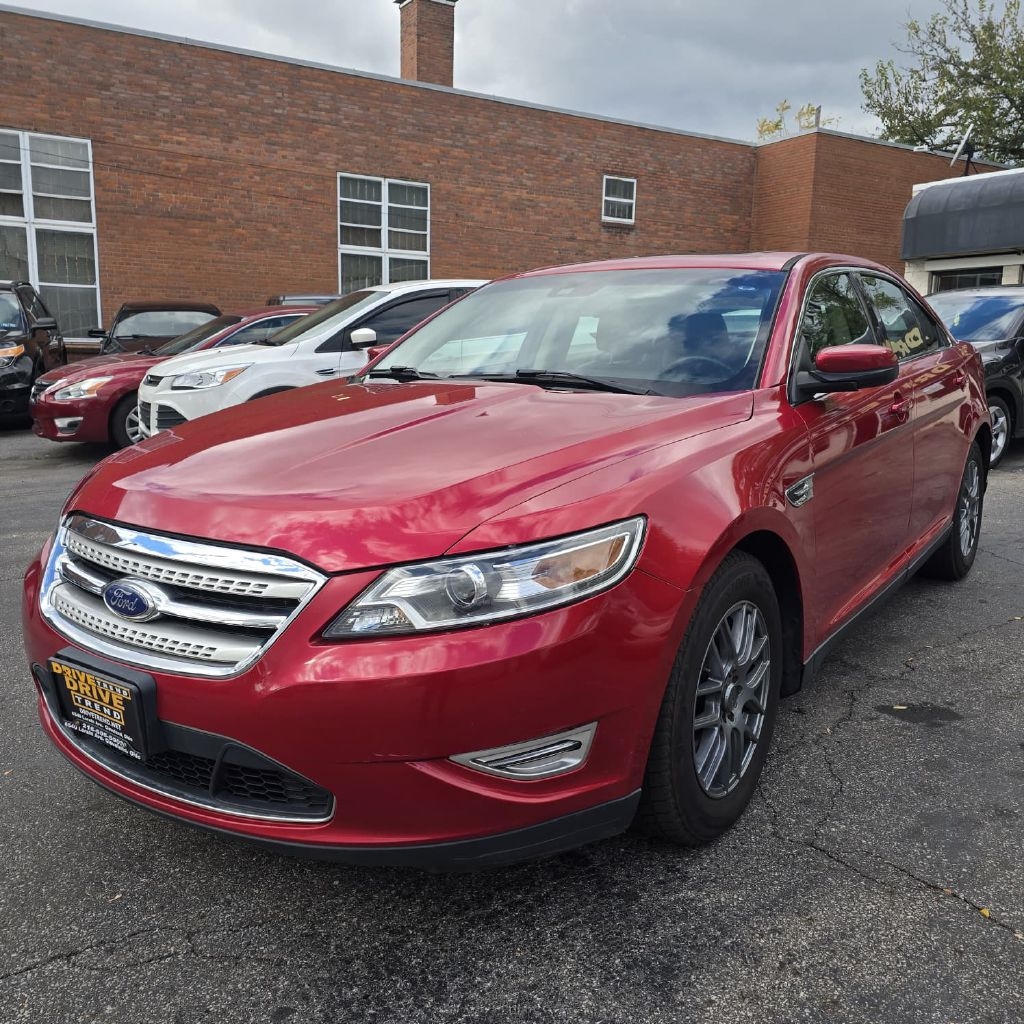 Ford Taurus  2012