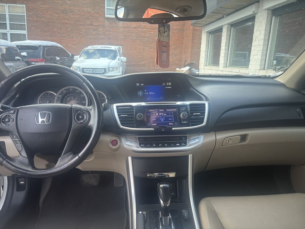 Honda Accord  2014