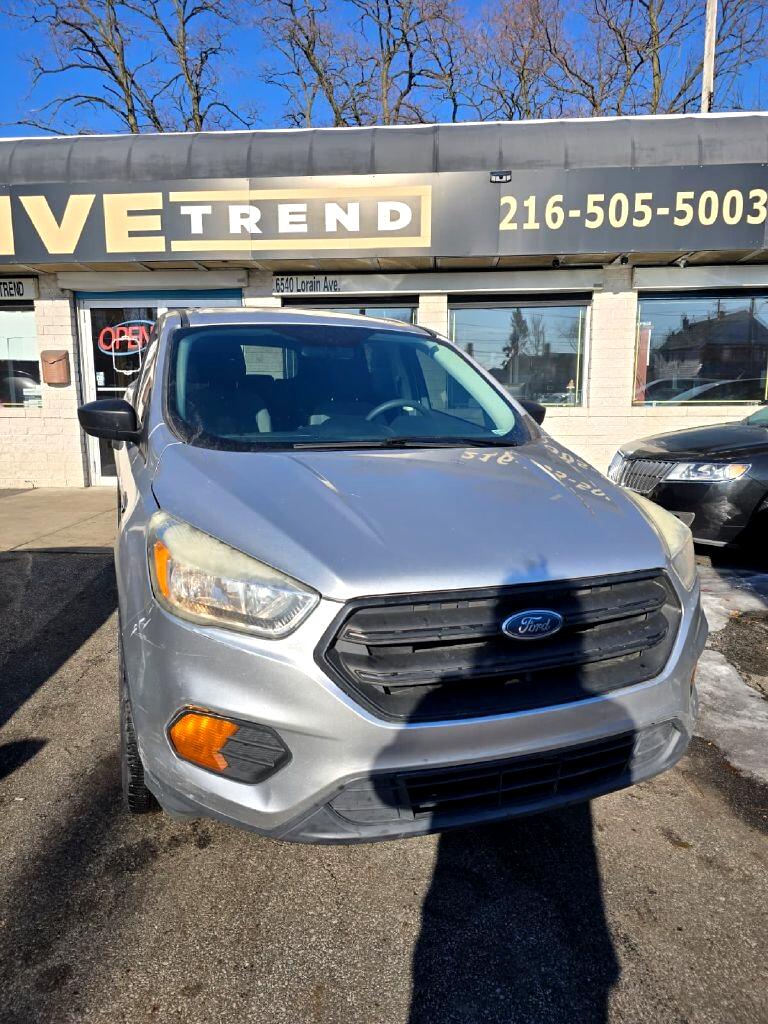 Ford Escape  2017