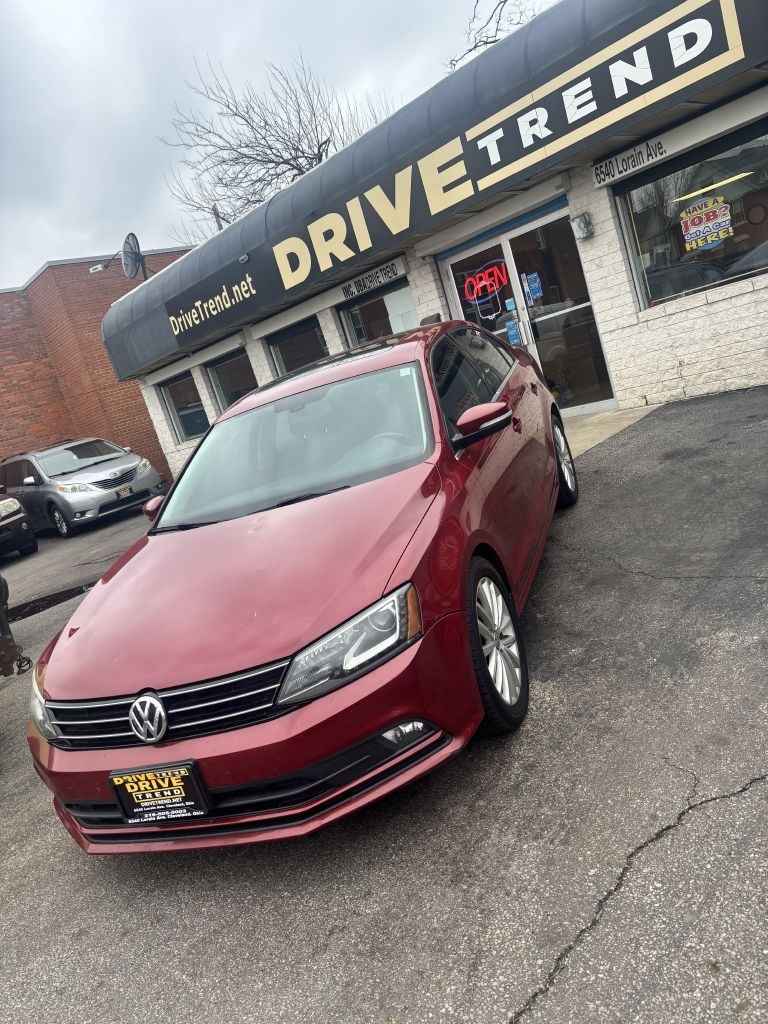 Volkswagen Jetta  2016