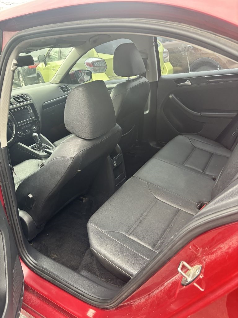 Volkswagen Jetta  2016