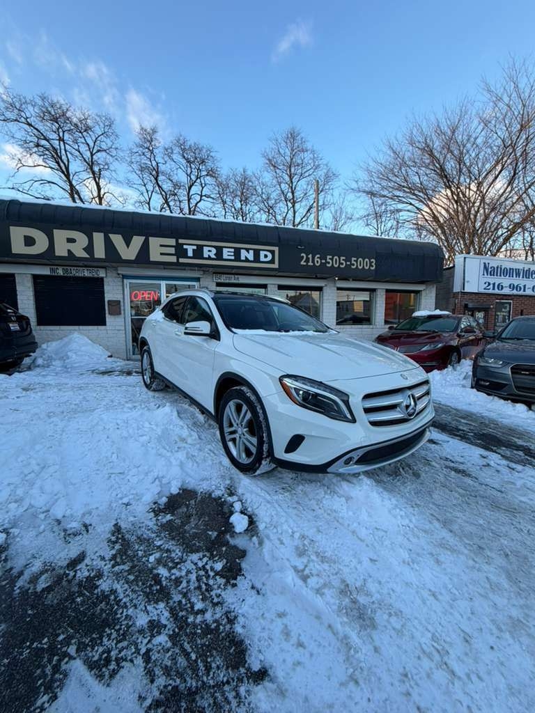 Mercedes-Benz GLA-Class  2015