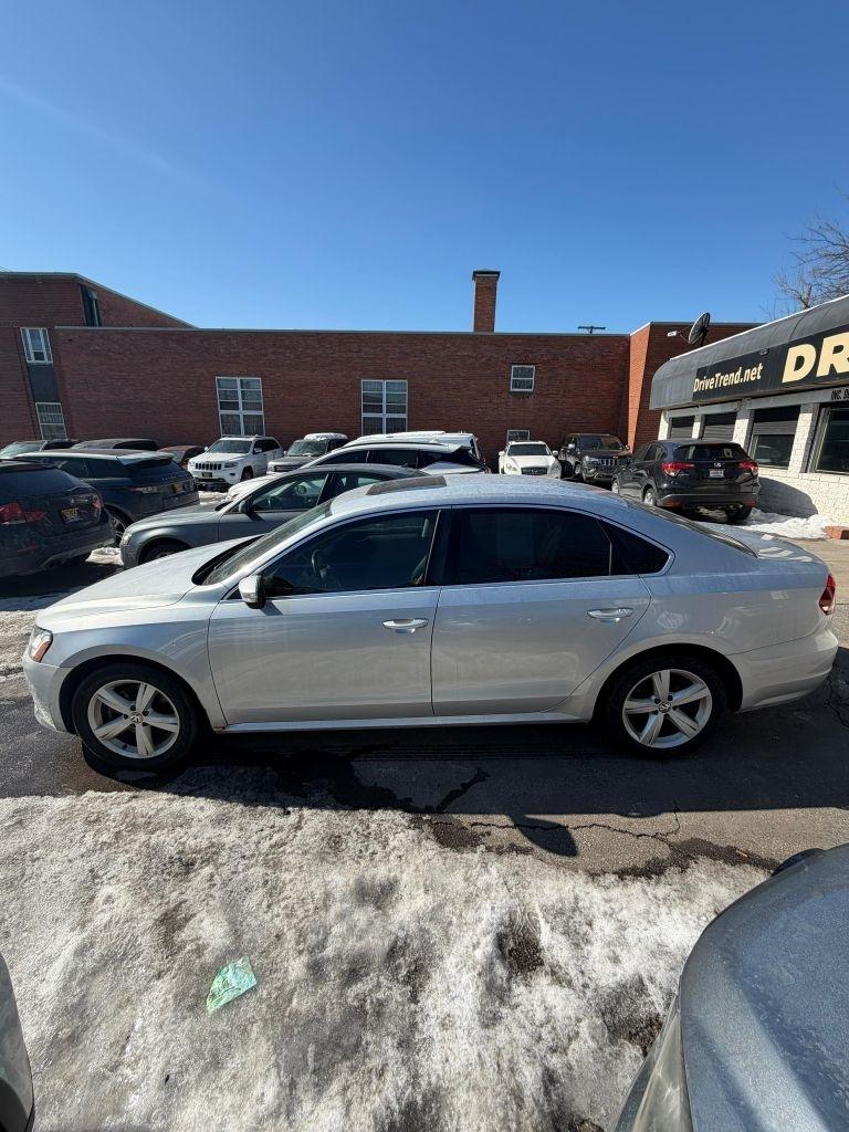 Volkswagen Passat  2013