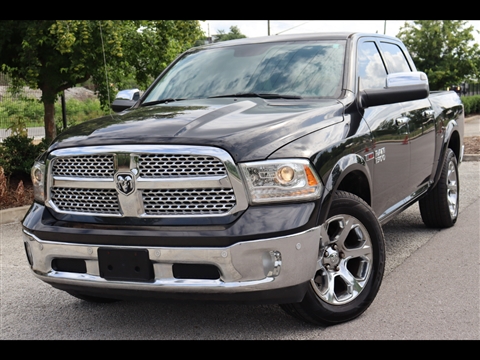 2017 RAM 1500 Laramie Crew Cab SWB 4WD