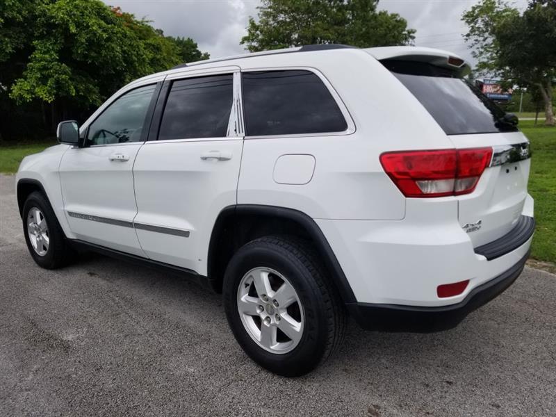 Jeep Grand Cherokee Laredo 4WD 2013