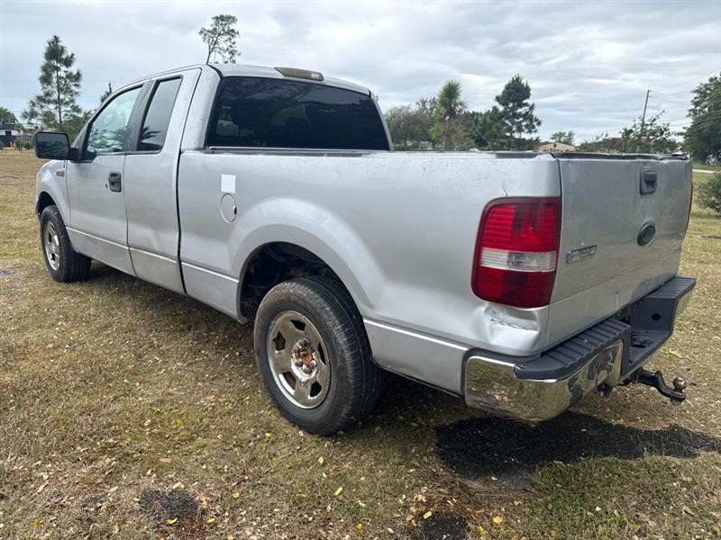 Ford F-150 Lariat SuperCab 2WD 2006