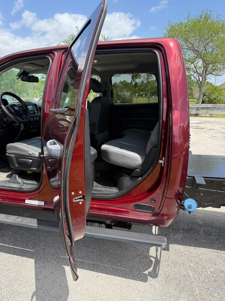 RAM 5500 Crew Cab LWB 2WD DRW 2016