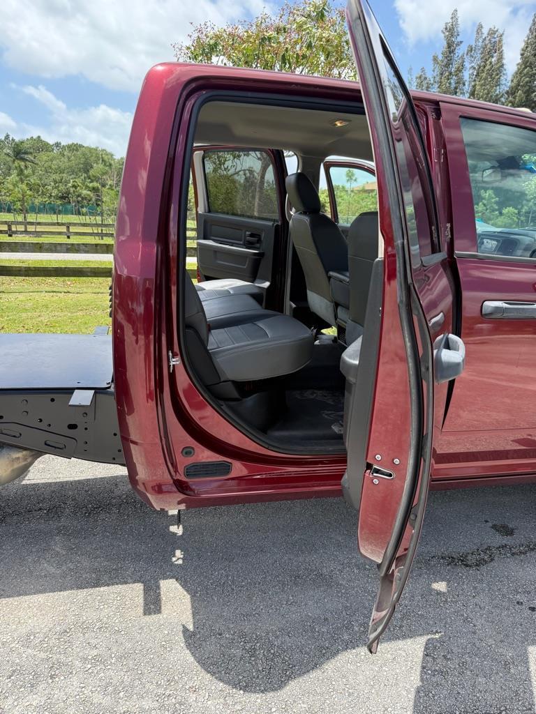 RAM 5500 Crew Cab LWB 2WD DRW 2016