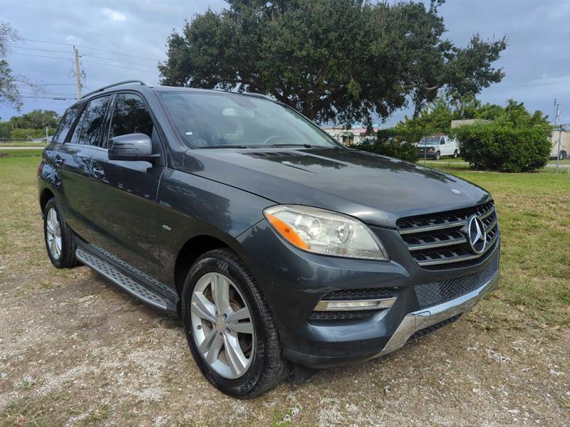 Mercedes-Benz M-Class ML350 4MATIC 2012