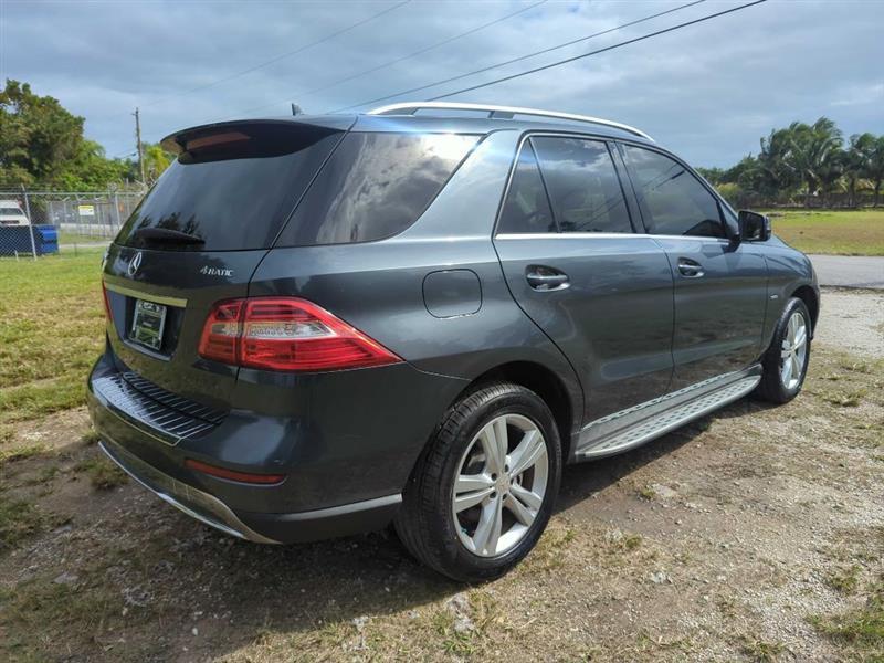 Mercedes-Benz M-Class ML350 4MATIC 2012
