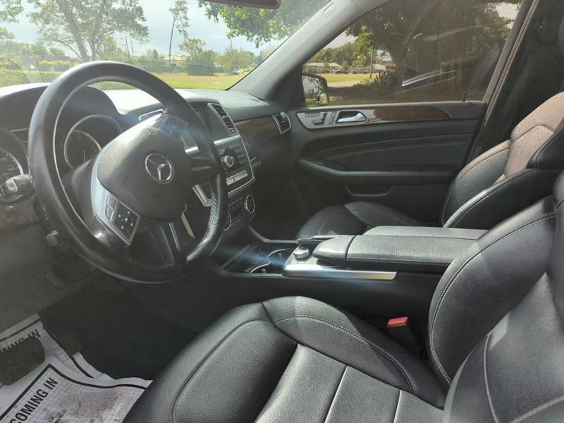 Mercedes-Benz M-Class ML350 4MATIC 2012