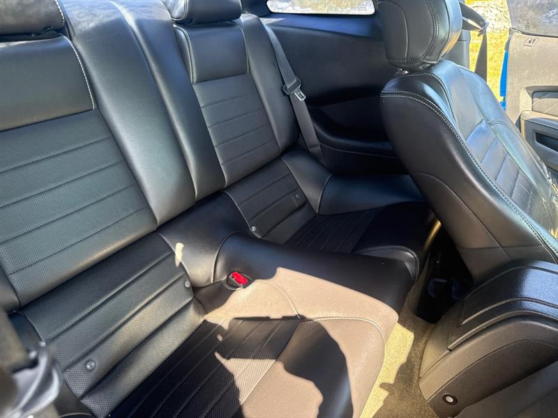 Ford Mustang V6 Coupe 2014