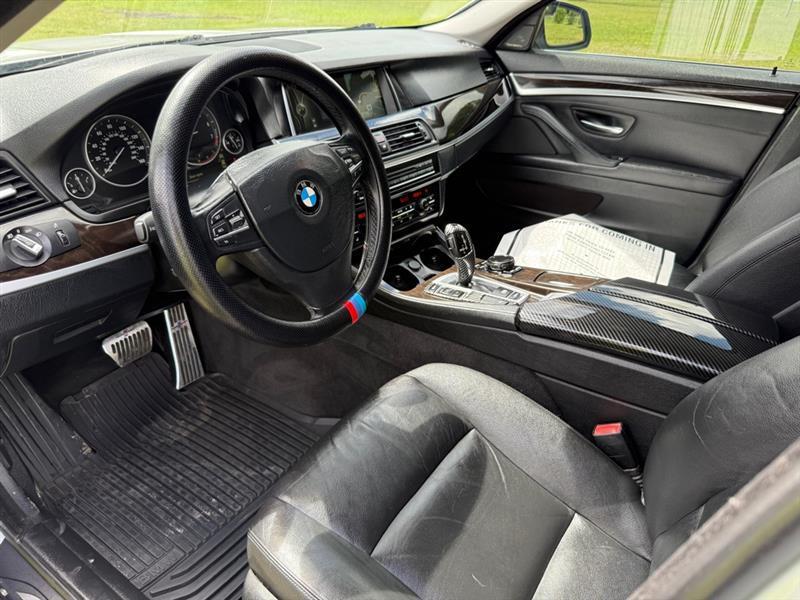 BMW 5-Series 535i 2014