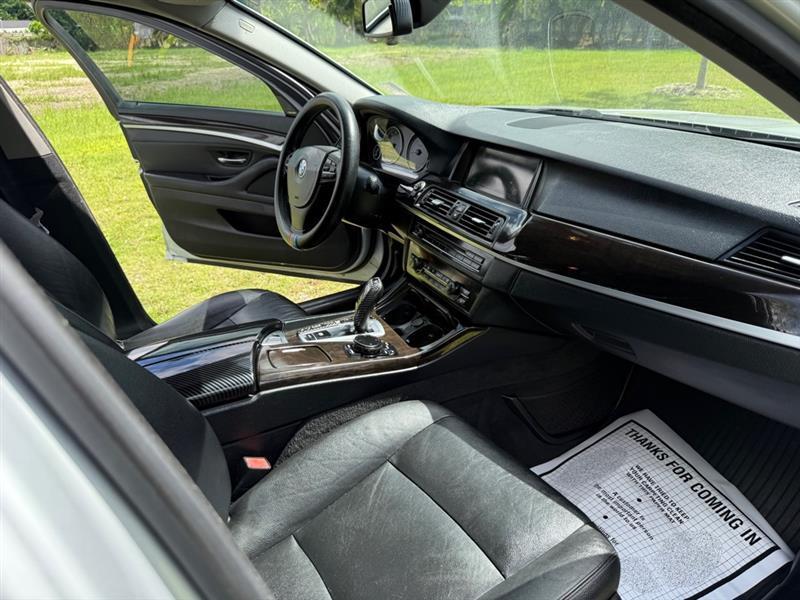 BMW 5-Series 535i 2014
