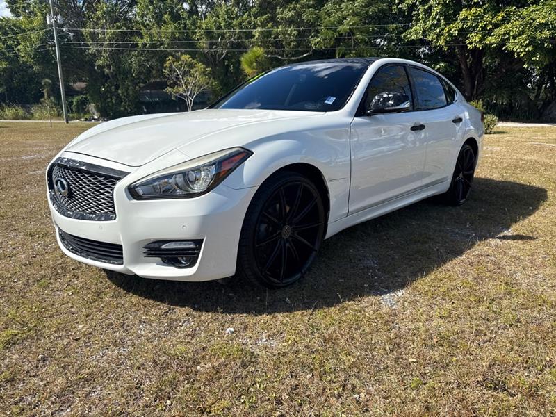 Infiniti Q70 37 2015