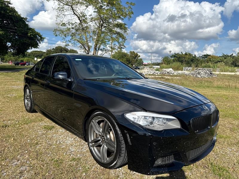 BMW 5-Series 535i 2011