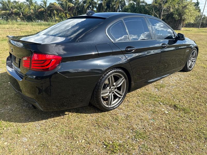 BMW 5-Series 535i 2011