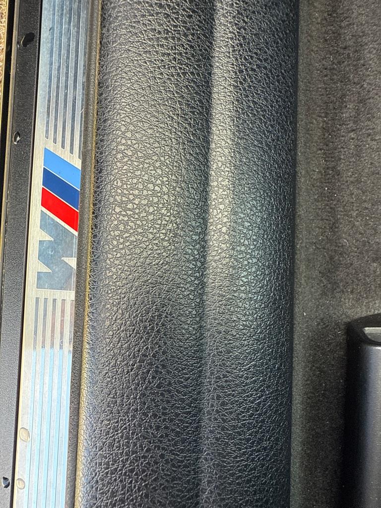 BMW 5-Series 535i 2011