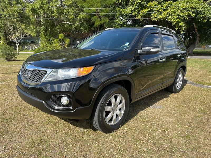 2013 Kia Sorento LX 2WD
