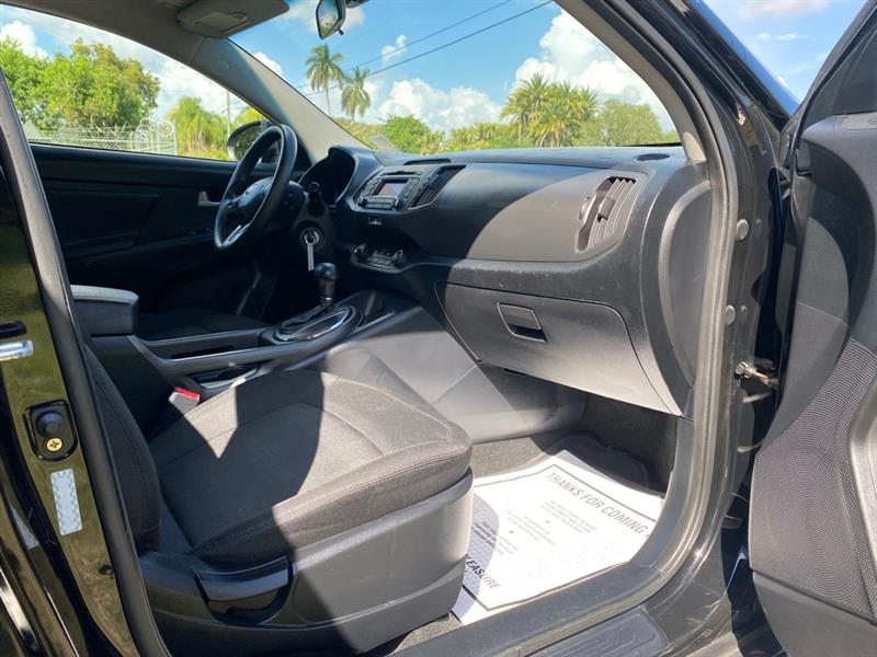 Kia Sportage LX FWD 2013