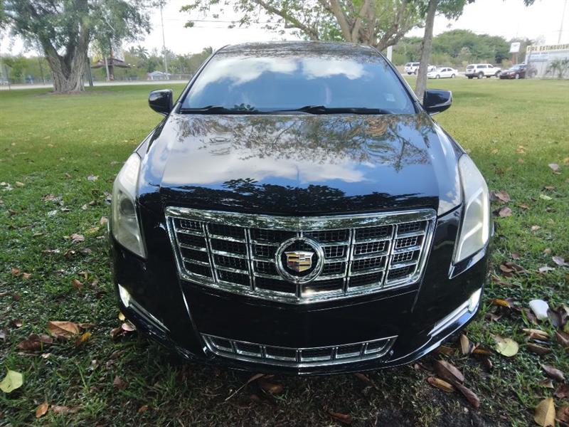 Cadillac XTS Luxury FWD 2015