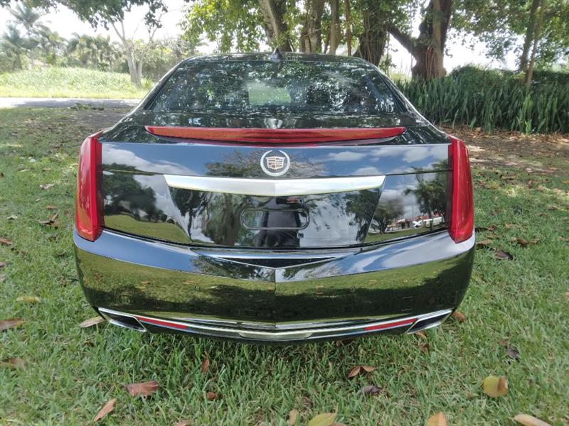 Cadillac XTS Luxury FWD 2015