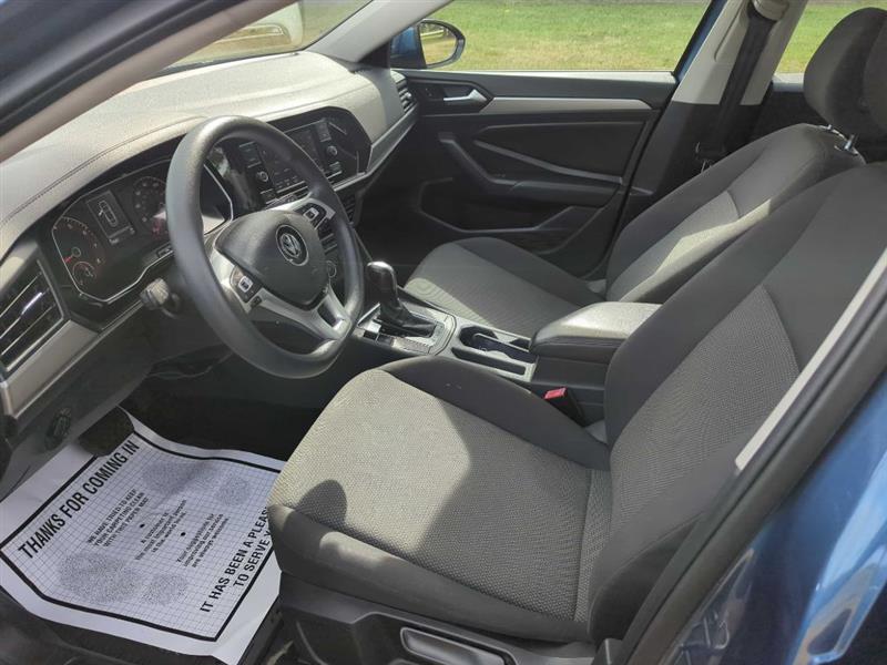 Volkswagen Jetta 1.4T S 8A 2019