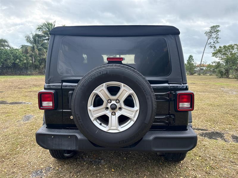 Jeep Wrangler Sport S 2020