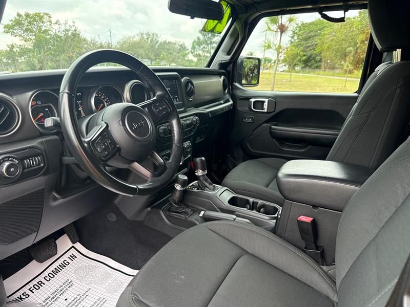 Jeep Wrangler Sport S 2020