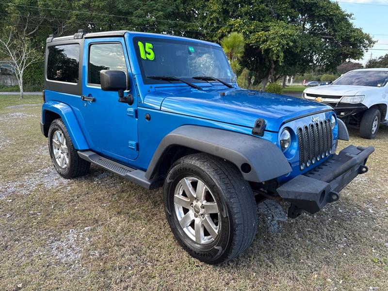 Jeep Wrangler Sahara 4WD 2015