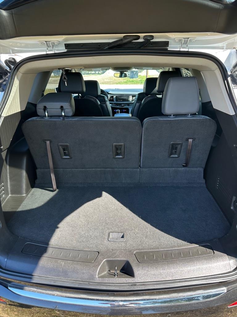 Buick Enclave Essence FWD 2019