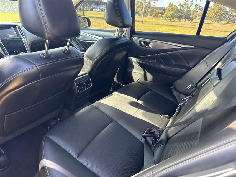 Infiniti Q50 3.0t LUXE 2018