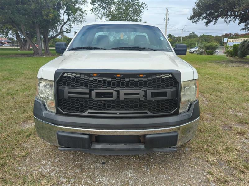 Ford F-150 XLT 8-ft. Bed 2WD 2013