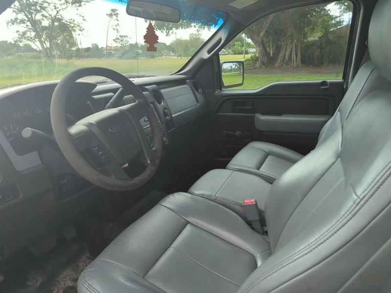 Ford F-150 XLT 8-ft. Bed 2WD 2013