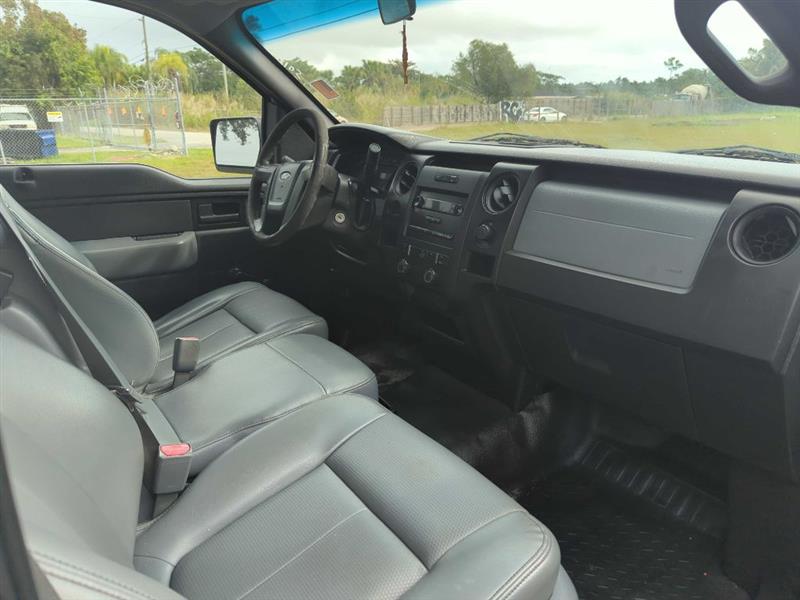 Ford F-150 XLT 8-ft. Bed 2WD 2013